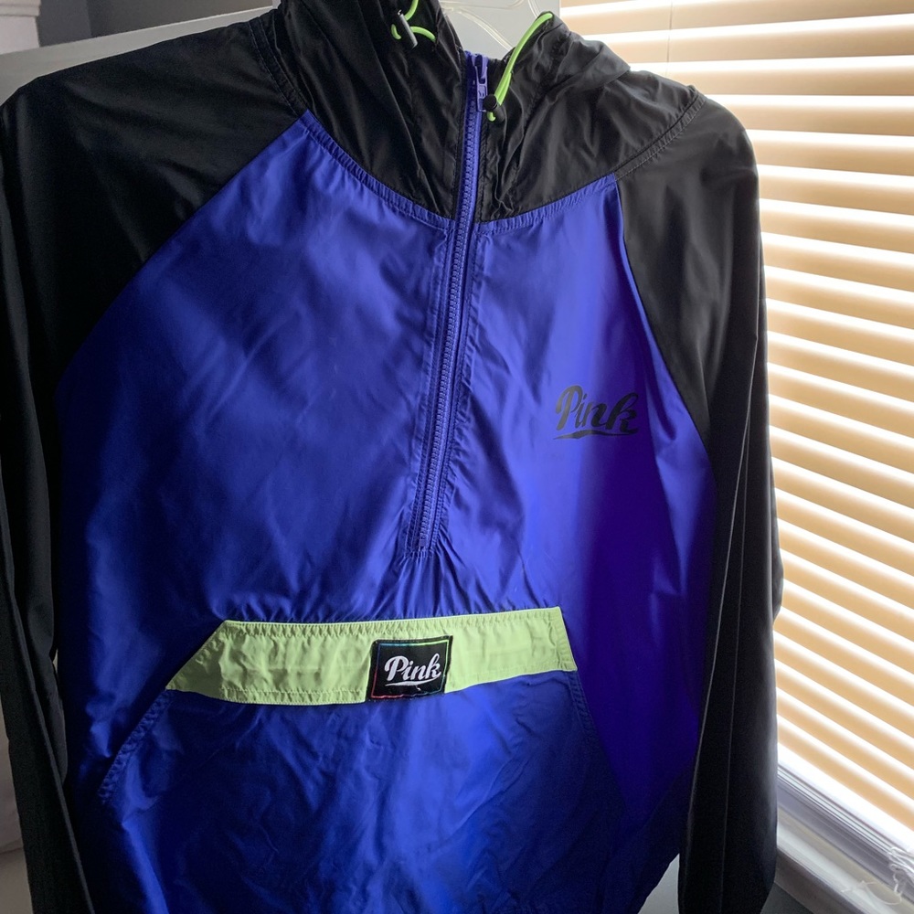 Windbreaker jacket